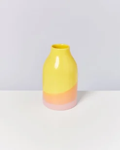 Marisa vase - yellow rose