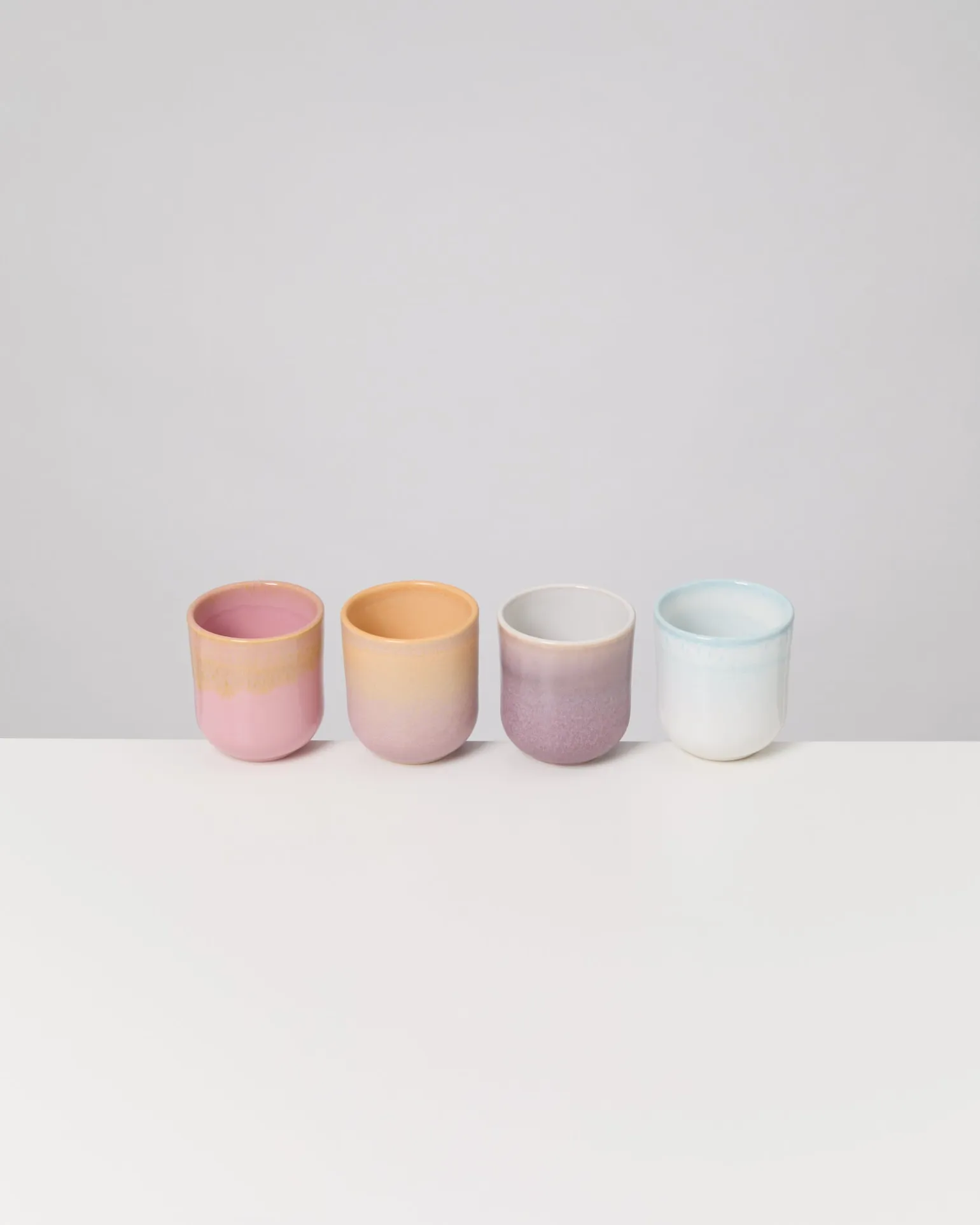 Retro Vibe - Set of 4 small cups