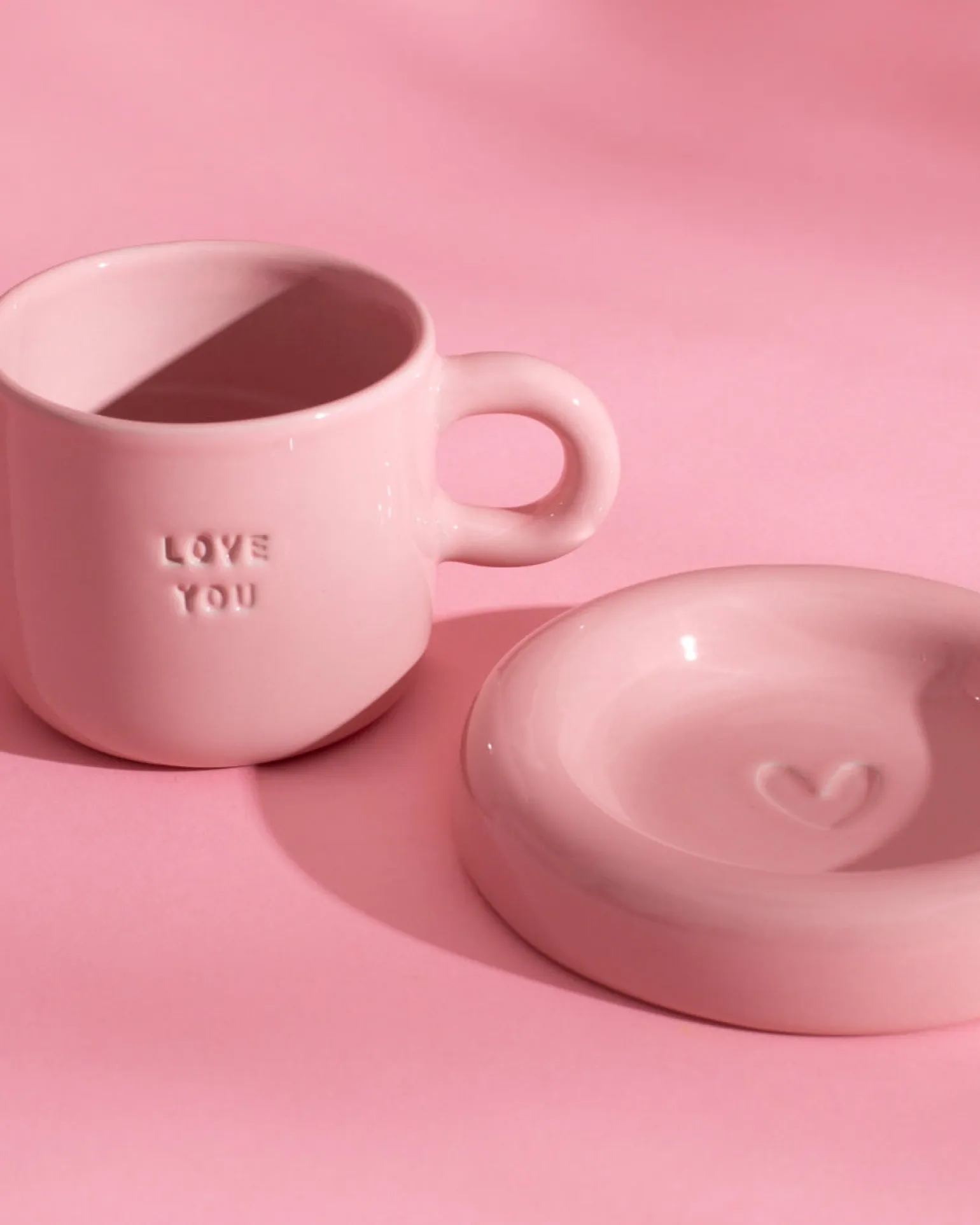 Seia Mug & Saucer Love Pink