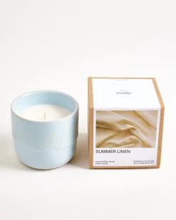 Velar Scented candle Summer Linen Light Blue